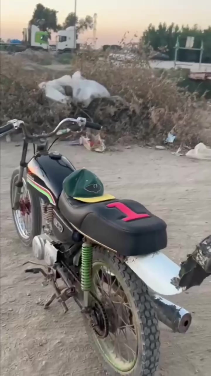 مكلف بل نشر سلام عليكم دراجه البيع ارواق سعر 325وبيه مجال شراي يراسل صاحبه هذه علي غالب عياده


**إذا كنت صاحب هذا الإعلان وتريد حذفه لأي سبب، رجاءا أرسل رسالة إلى الدعم الفني**