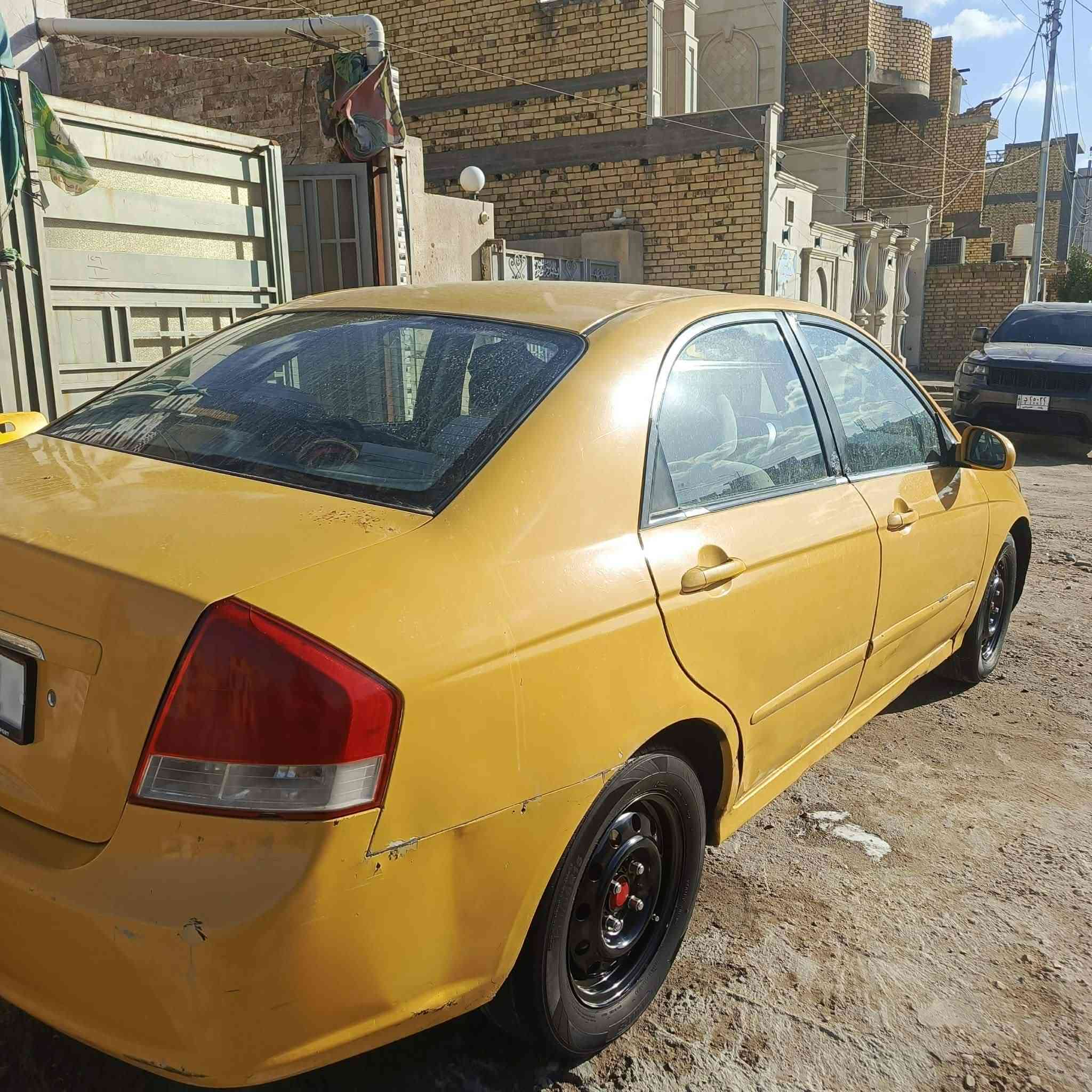 كيه سبكتره موديل 2008 أمريكي محرك 2000 حادث السياره سونار بالصور رقم نجف انكليزي بسمي السياره جاهزه كير محرك حداديه ما بيه نقص السياره مصفره هيئة او غرامات السعر 68 وبيه مجال مكانه بالناصرية ***********
