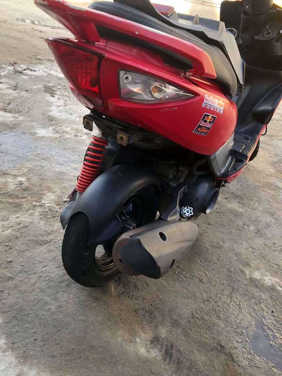 السلام عليكم ماكس مضلع ابلاديه رنبه صارله5 اشهر لمن نازله السعر600 وبيه مجال مكاني حله بكرلي دراجه كفاله 
***********
