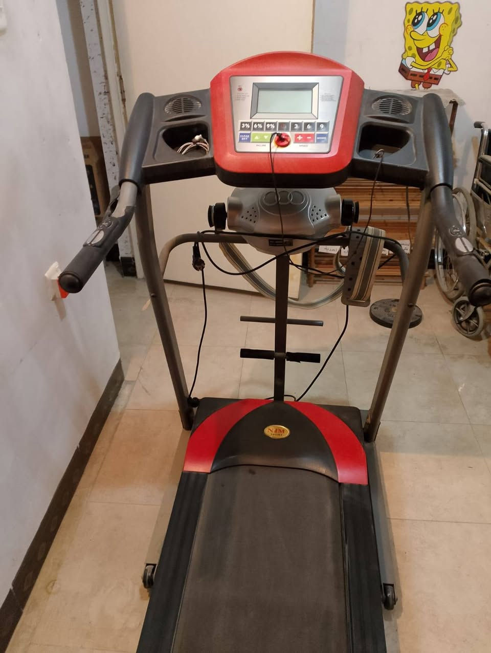 جهاز جري جديد جدآ سعره 250الف وبي مجال عنوان زيونه مجاور مقهى هيل وليل ***********
