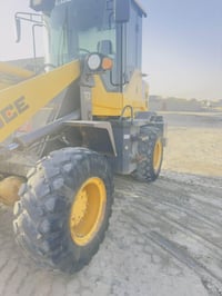 : 🚜 للبيع شفل صيني حجم 918 🚜  شفل نظيف وجاهز للعمل، مناسب للأعمال الإن...