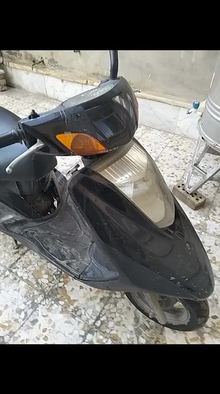 يالله للبيع بريز يباني طافيه امشي بيه وطفت سعر 400 مكان بغداد العبيدي  مكينه مكفوله بس معرف ليش طفت كله بلادي دراجه ***********خاص ماكو
