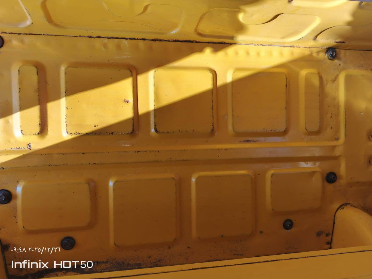 سلام عليكم تكتك اللبيع رقم وسنويه رقم نكليزي موديل 18 شهر 12داخله بل 19سعر5300 مكان المحموديه ***********
