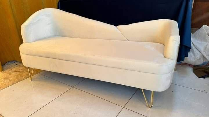 شازلونات مودرن درجة اولى الوان حسب الطلب زبون 

قياس 160 سنتم عرض 50 

توصيل بغداد اطراف و محافضات 10


**إذا كنت صاحب هذا الإعلان وتريد حذفه لأي سبب، رجاءا أرسل رسالة إلى الدعم الفني**