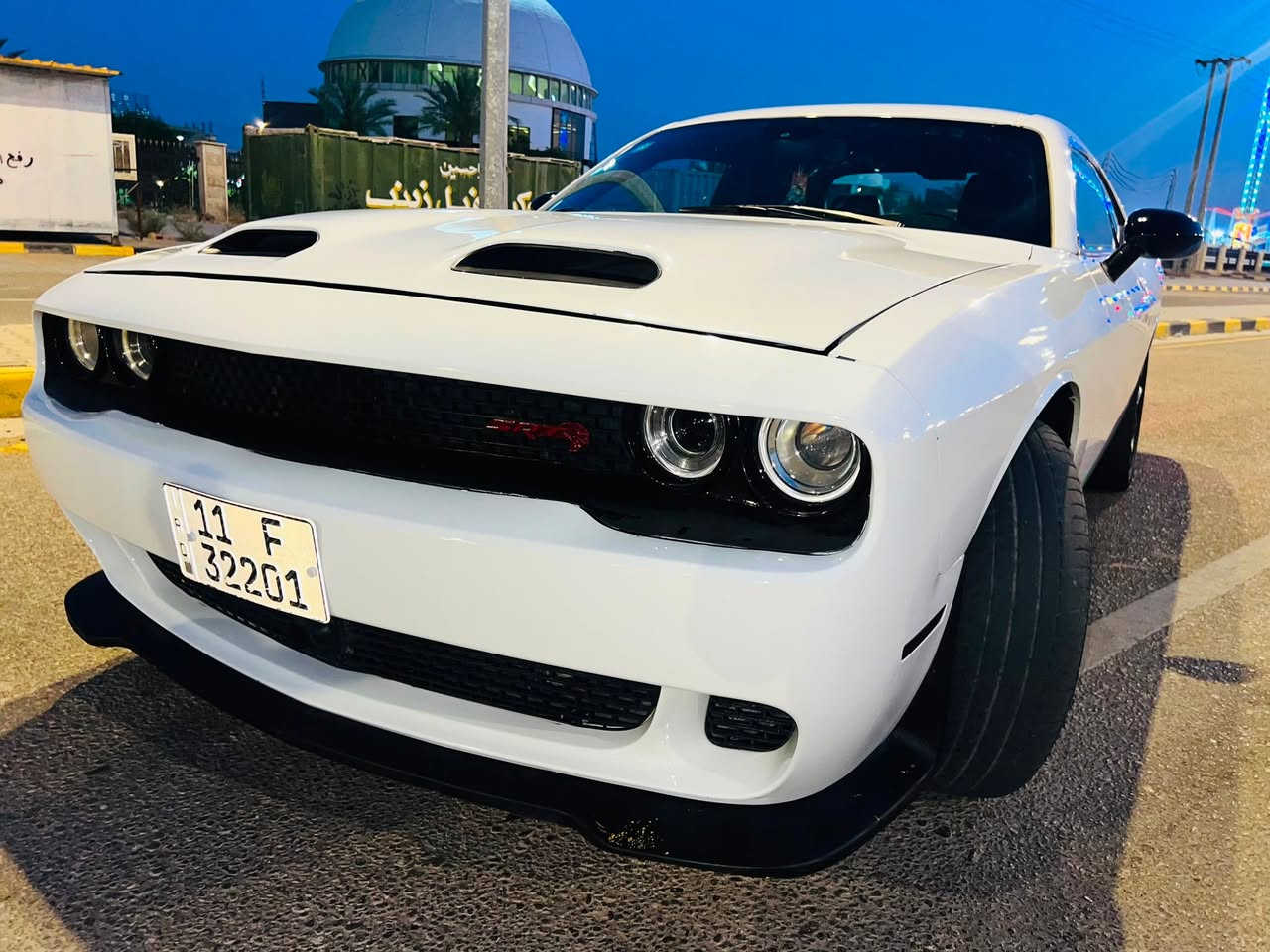 DODGE CHALLENGER  2018sxt plus 🔥🔥.
دوج جالنجر ٢٠١٨ sxt plus من النوادر بمواصفاتها فول مواصفات للأخير رادار امامي جانبي فتحة سقف بنيد ديمون سستم صوت+دمام خلفي  harman/kardon

كشنات جلد + تحكم +تدفئة تبريد كشنات+مساج +هيتر ستيرن + شاشة كبيرة  نضام سبورت وباقي مواصفات الفول معروفة …..عليها ادامة كاملة من شركة موتل 🔧 

رقم بغداد السيارة رقم انگليزي بأسمي هزة جديدة حادثها بالمنشور بدون دواخل ابد شواصي لغود جاملغات خلفية كلها بلادية فقط قطع الحادث وصفحة الصدر كلير من امريكا بدون معجون أي استفسار خاص او الاتصال *********** مكانها نجف رايدها ب153 وبيها مجال ..
