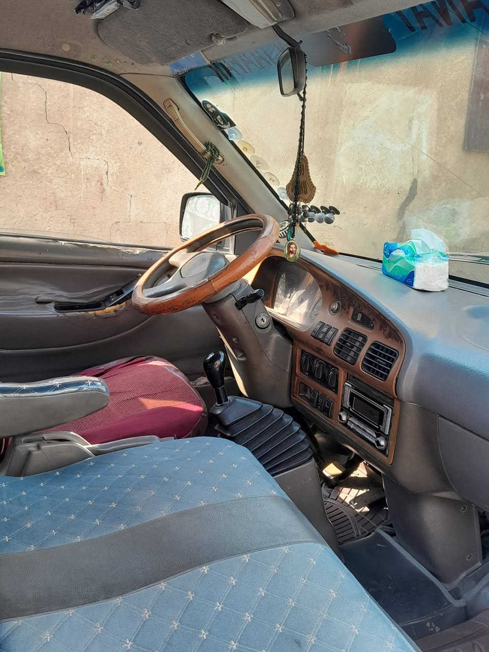 سلام عليكم كياه بريجو مديل 1996 رقم ألماني أ مكان بصره رقم الهاتف ***********
