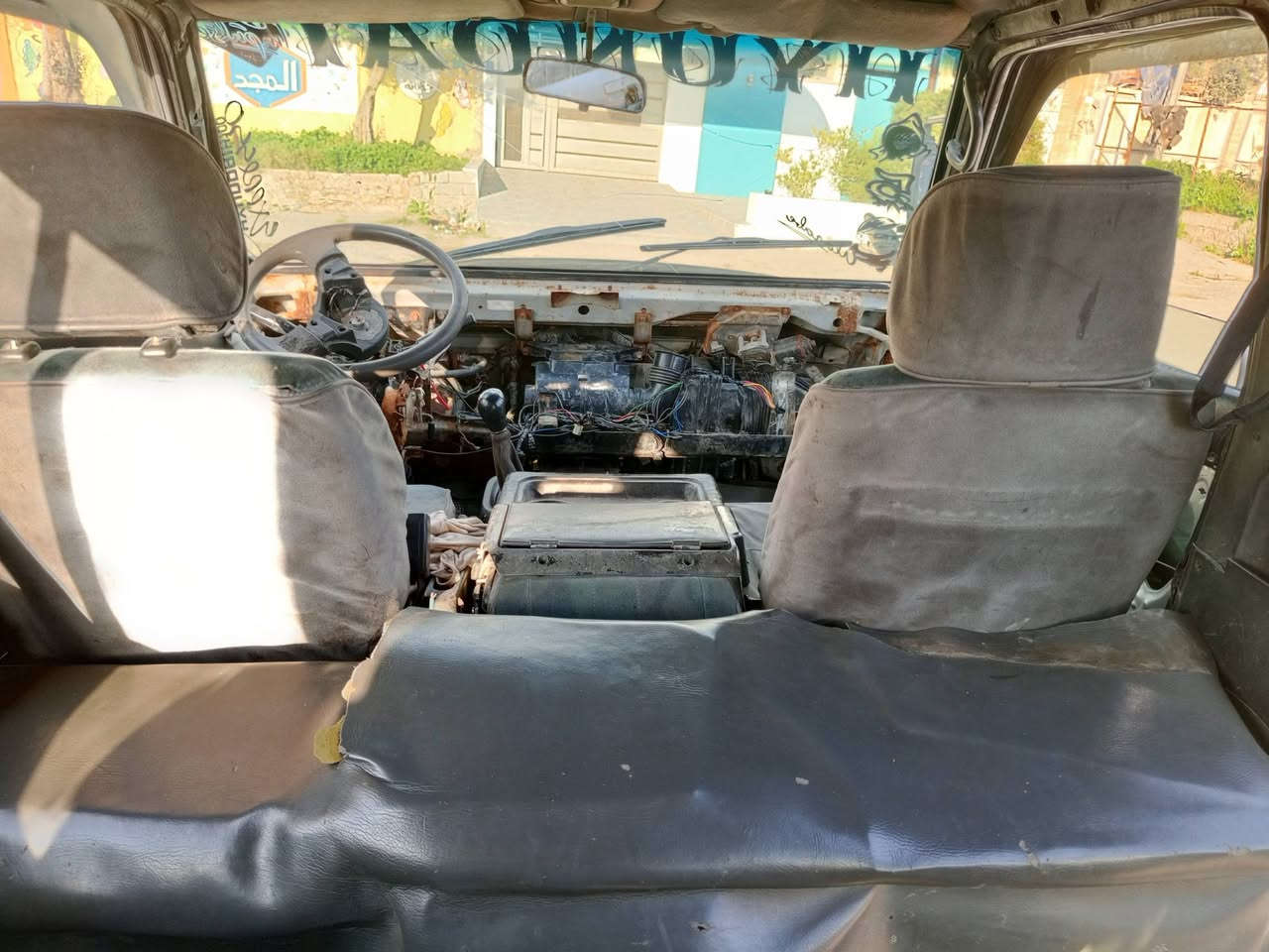 السلام عليكم كيه هونداي موديل 1993الرقم نجف السنويه جديده لي 28شرط التحويل حداديه صبغ عام جديد باتري سلف دينمه طاحونه جديده طخم تاير جديد طخم امامي خلفي جديد صافي هيئة ومرور خط جامعة قوسيات مكان السياره موصل ايمن
السعر 33 وبيها مجال ***********//////***********
