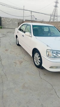 ملكة موديل ٢٠٠٢ اصل السعر ١٤٠ ورقة مكان بغداد حي نورين 07760065600