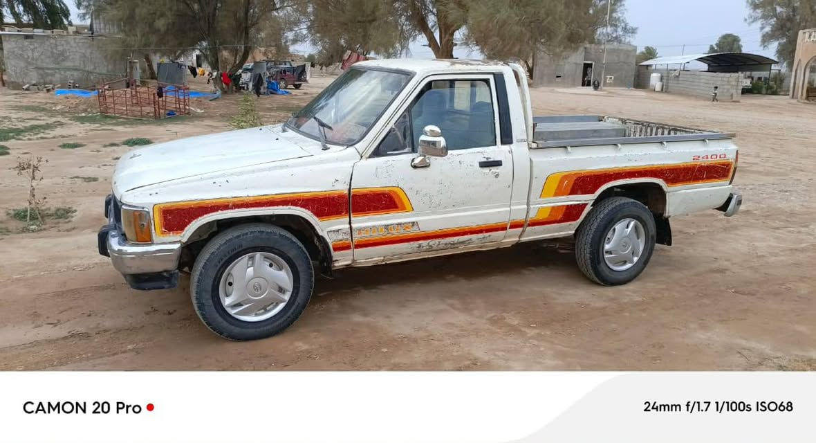 بيكم البيع موديل 88قطرت صبغ مابيه رقم الأنبارمشروع وطني كير محرك كروسيده شرط التحويل بسمي السياره  تريد تحويل تريد وكاله  ***********  مكان السياره صلاح الدين بلد وترهم مراوس السعر ٥٥ وبيه مجال حك الجيه
