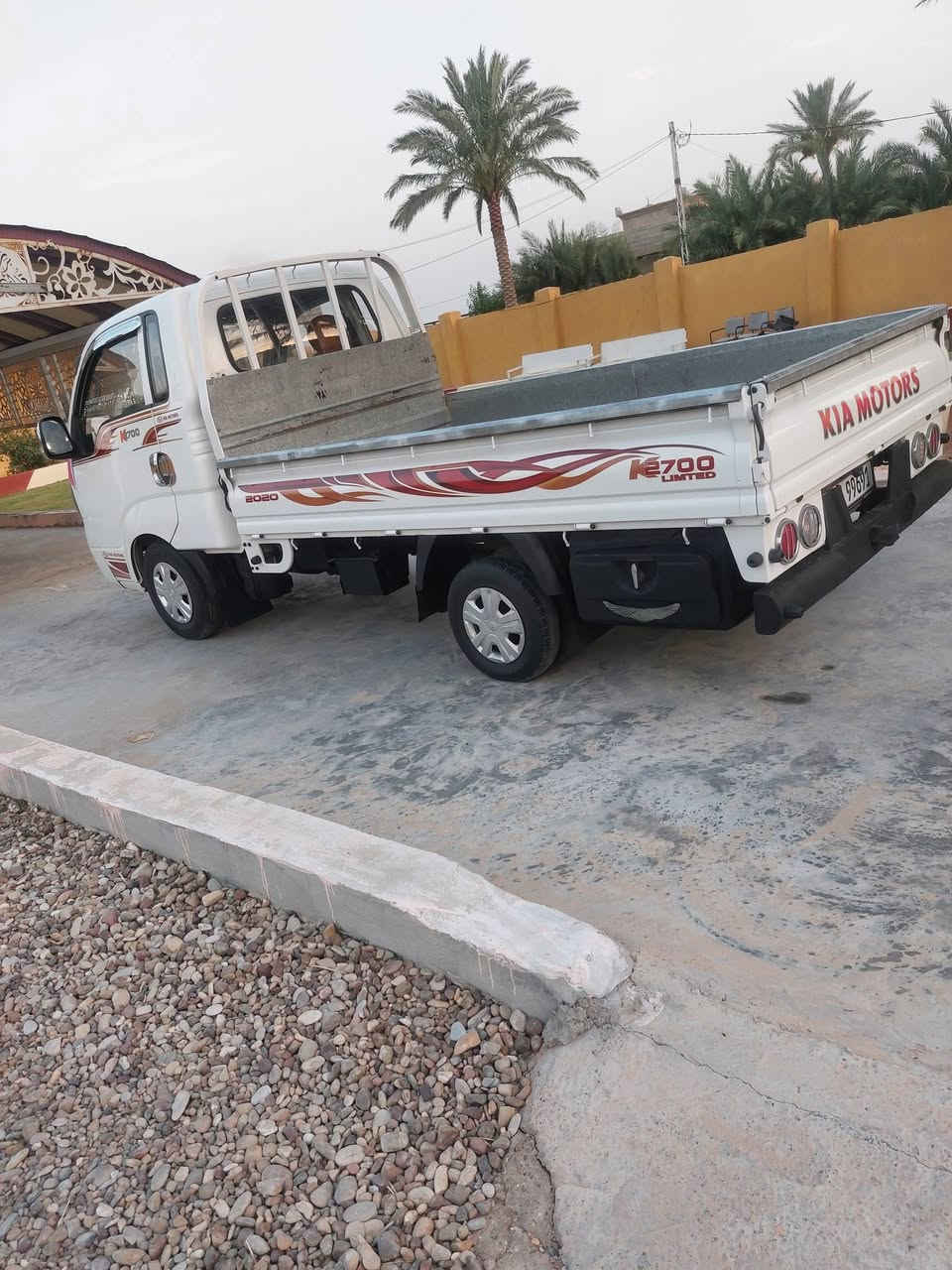 كيا حمل للبيع واضح بالسونار  المواصفات موديل  2020 سنوية  2031 رقم بغداد دولي انكليزي السعر خاص او الاستفسار على الارقام الاتية مكان ديالى الخالص التحويلة منطقة الغوالبه 
***********       ***********
