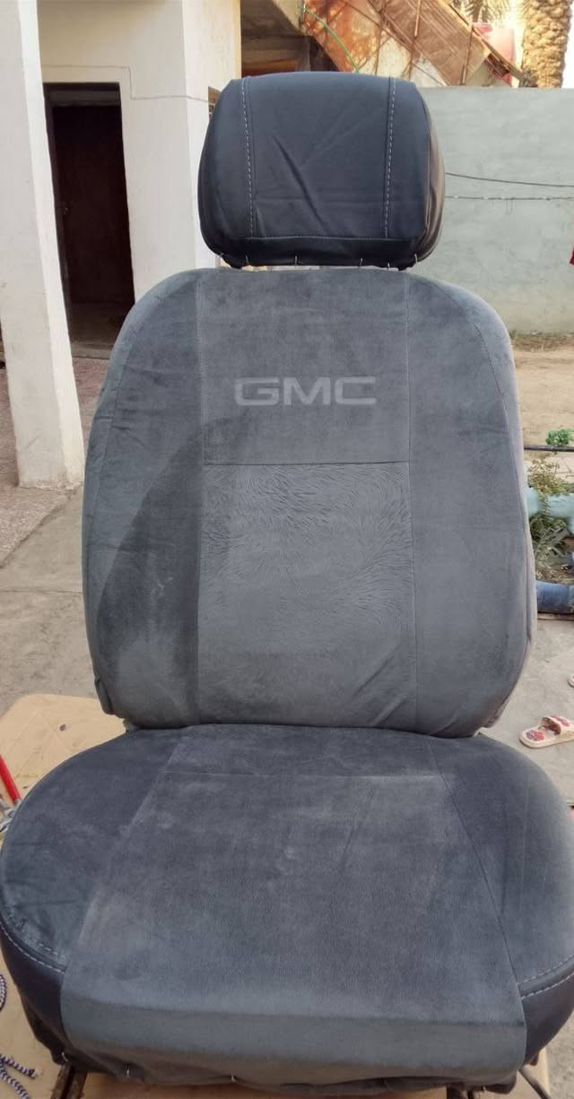 🔴تم إعادة دوشمة كشنات اسفنج درجه اولى
يوجد دوشمة لجميع أنوع السيارة الجديد والقديم 
العنوان:- العزيزية الشباب مقابل العماره السفينه 
الاستفسار اتصل على الرقم 
***********
ابو رســــــول
