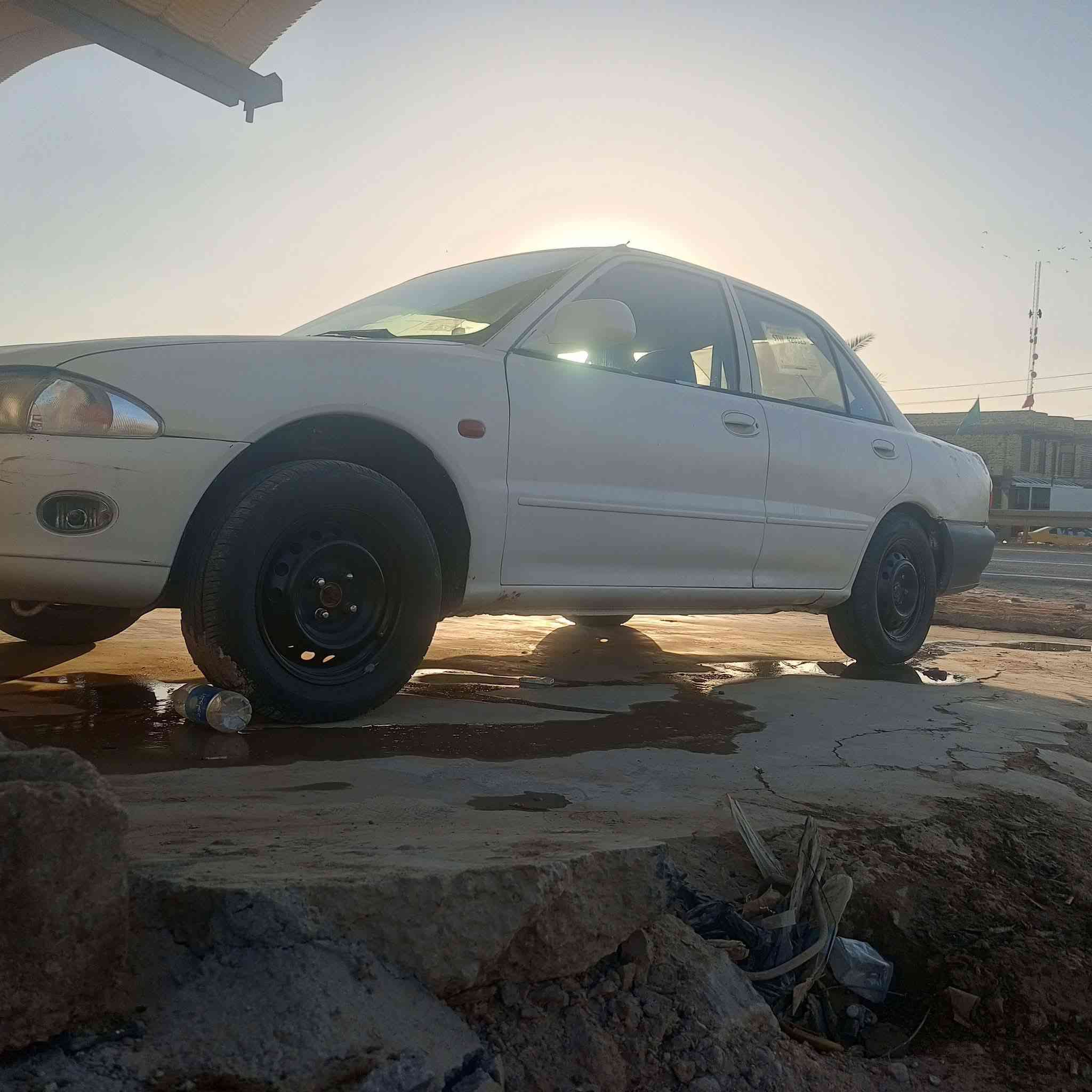 2002 حره سنويه صاقطه راعيهه قريب عليه مداور ثاني يوم مامطلوبه ربع 
تبريد مكينه  كير تخم تاير كلشي جاهز وشغال 

 واني خادم للشراي 
مكاني ديوانيه دغاره 
***********
