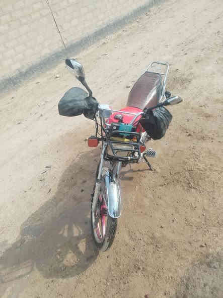 سلام عليكم دراجه للبيع شرط جديده اتصل او راسلني واني حاضر السعر 450 وبيها مجال قليل ***********
