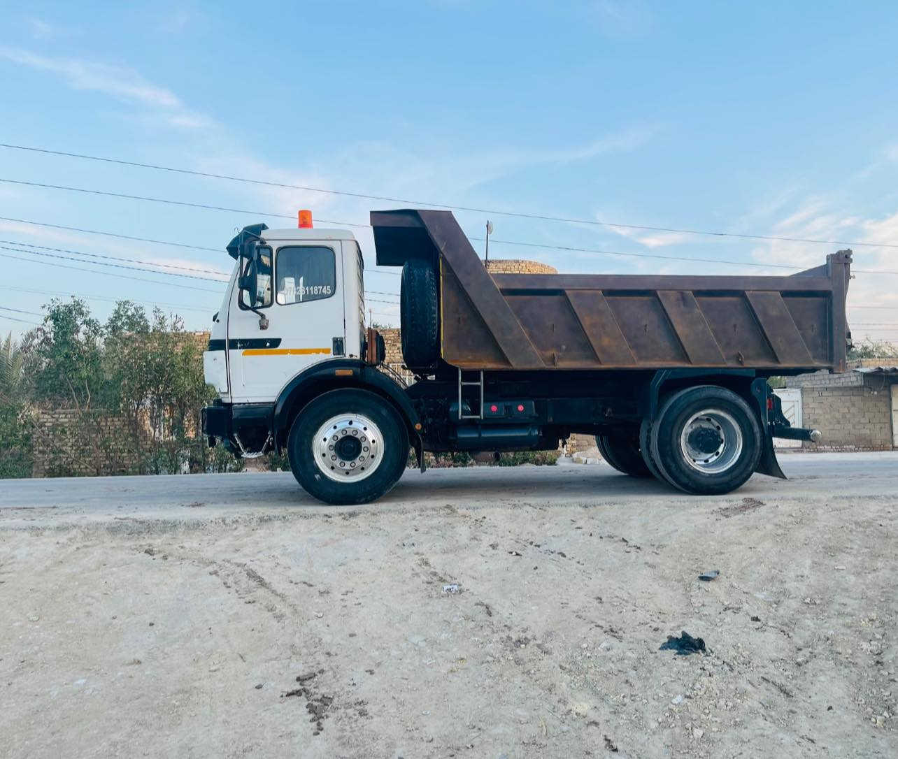 البي للبيع 
موديل82
مكينه28
كير25
اكسن جي اف
تخم تاير تبريد مكفوله كفاله عامه  رقم بسمي نجف  
سعر***********
