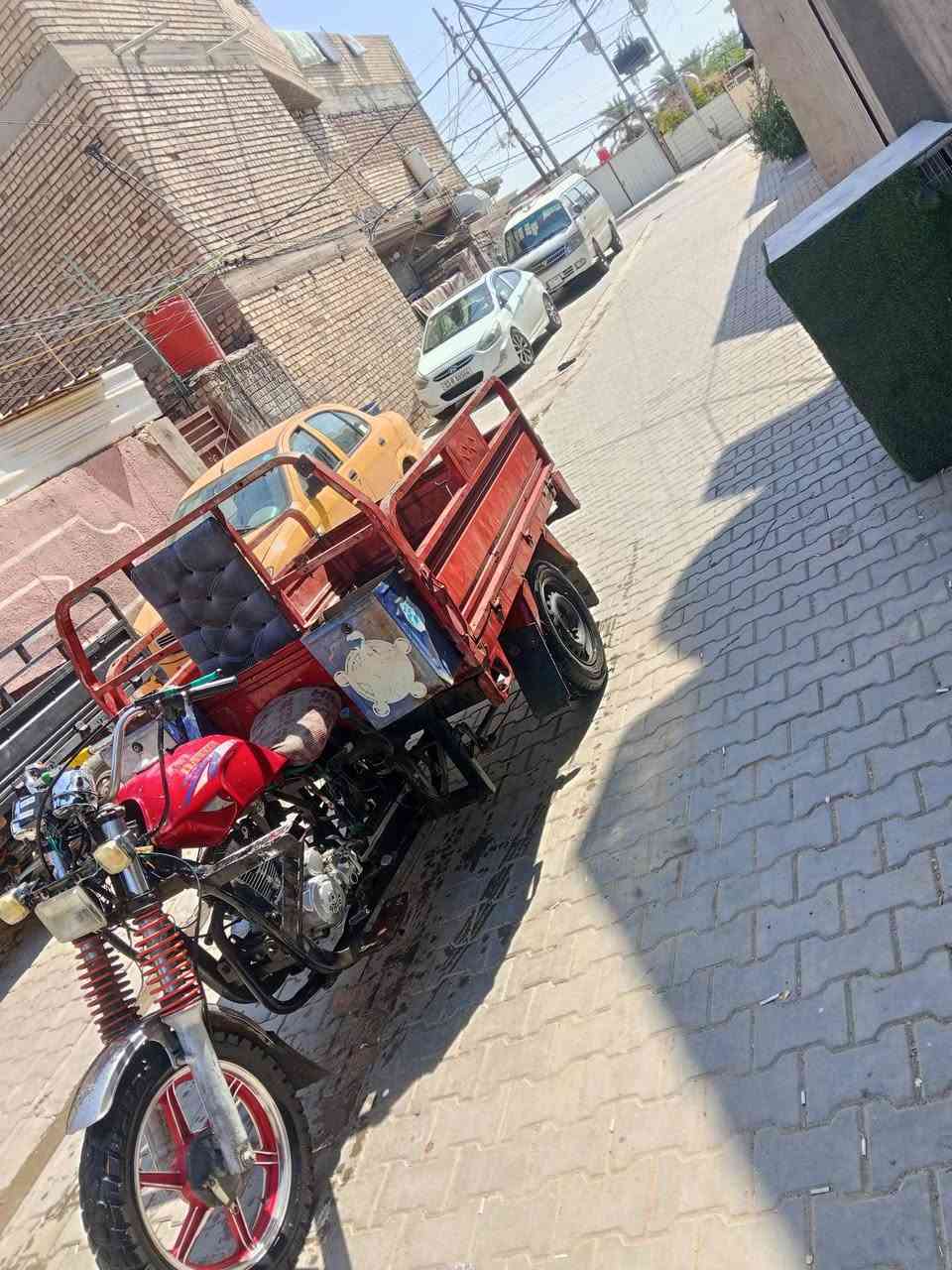 سلام عليكم ستوته جمره موديل2019 محرك مكفول من تنقيص وتبخير شاصي مكفول بس بي لحيم من الجتاف كهربائية كامله بس يرادلهة باتري ستوته مال عيشه ستوته مالتي الخاصه ضايعات الوراق مالتهة وتكفل حلال وحرام العمر كله وسعرهة مناسب المكان بغداد الشعله السعر علا التصال*********** ولشراي بي خير ويدلل
