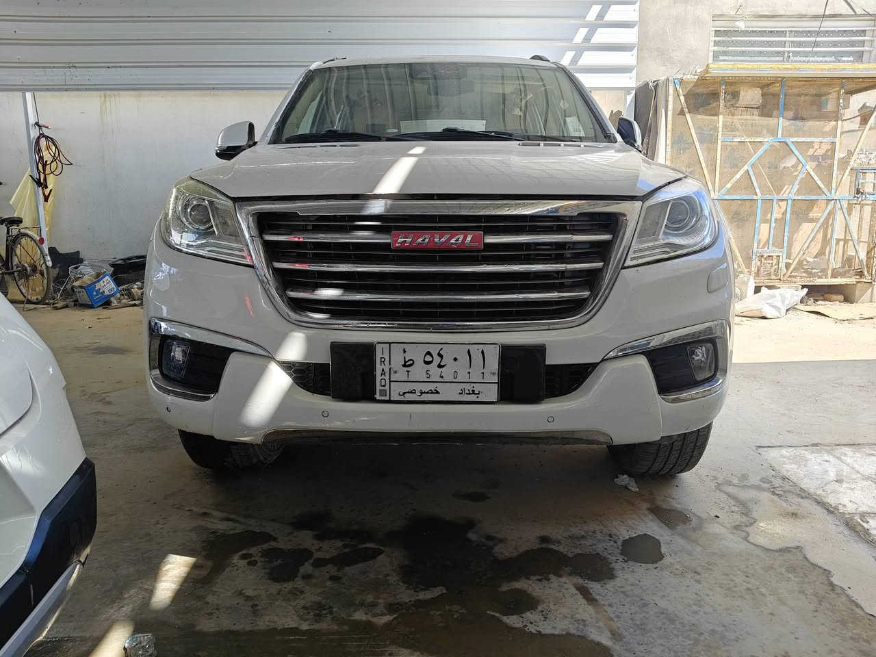 أعرض لكم هافال H9 موديل 2018، كاملة المواصفات 🤩. أبواب بصمة، تشغيل بصمة، رادارات، وتحديد مسار 🛣️. فورويل، كشنات كهرباء وجلد بلون مشمشي 🧡. رقم بغداد، تحويل مباشر، وسعر 140 وبمجال. للمزيد اتصلوا: *********** أو ***********.
