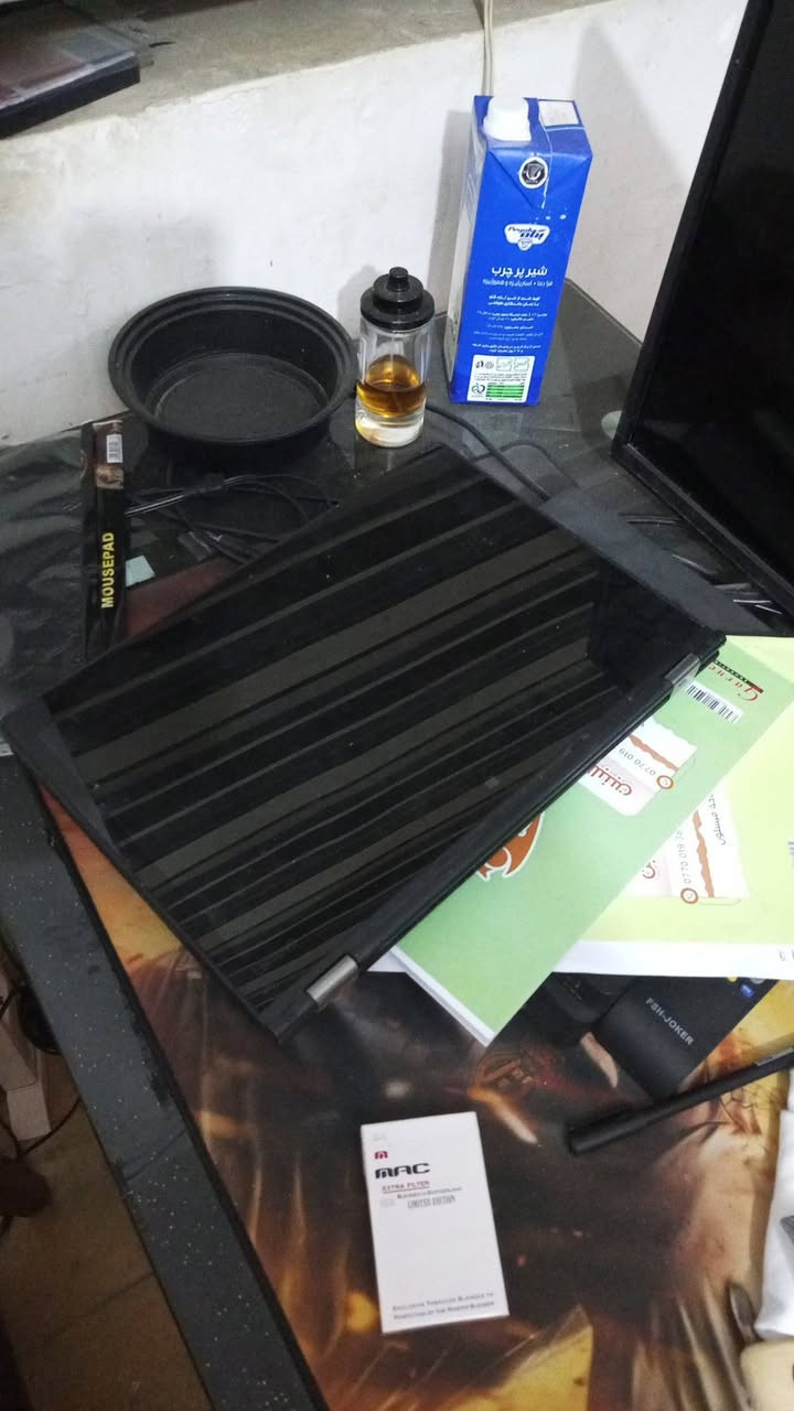 السلام عليكم لابتوب حسب المواصفات في الصورة
اي فايف جيل سادس

Ssd 256
Ram 8
Share كارت شاشة 
لمس شاشة تنقلب 

300 وبي مجال للشراي من بغداد

***********
