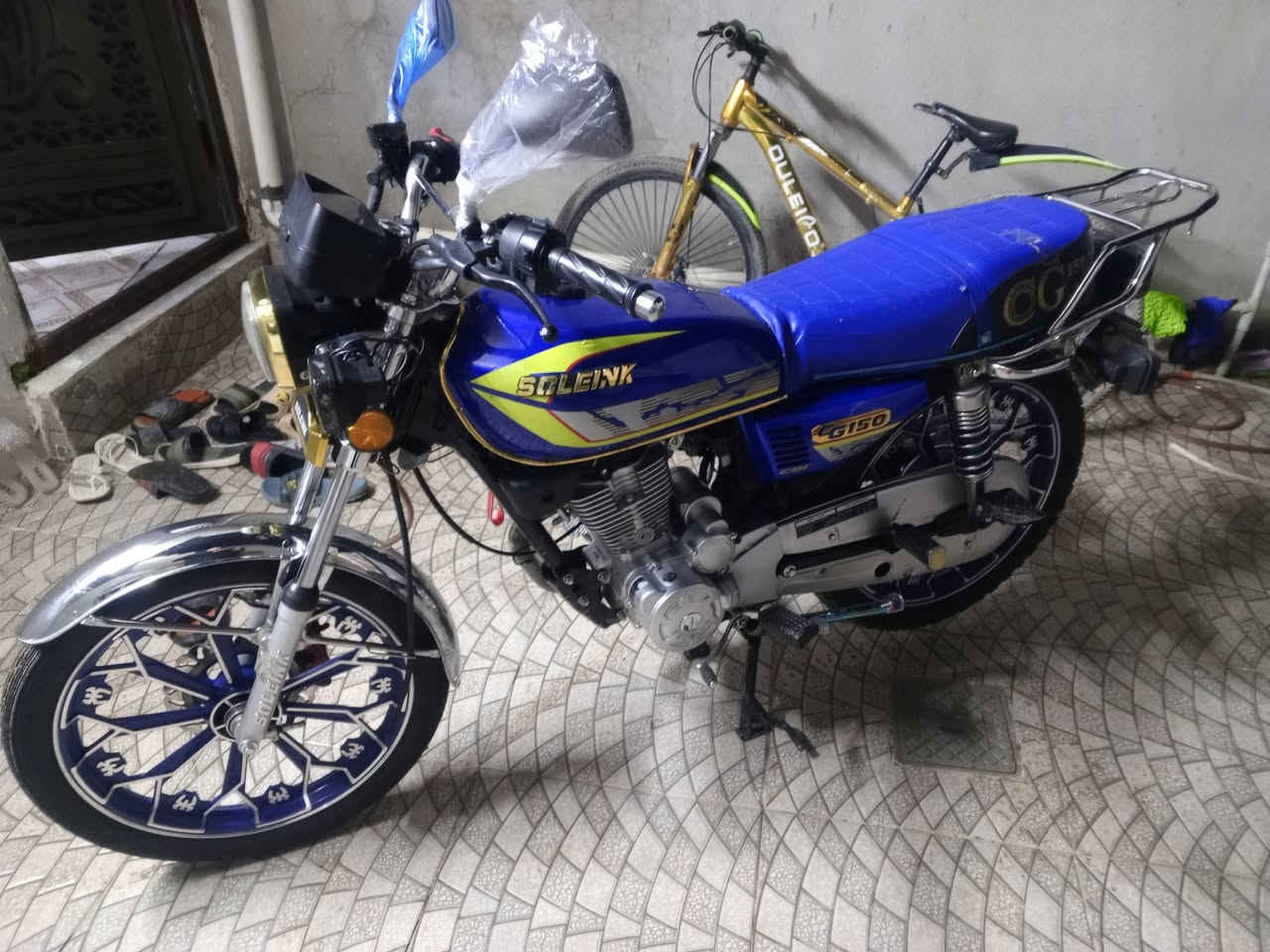 دراجه 2025 دراجه بالكيس ايش قد ما تقول نظيفه محرك ما مفتوح سويجين بلادي وياه دراجه كله على البلاد ايش قد ما تقول نظيفه دراجه خمسه قير محرك ماله 150 دراجه بالشرط بعدها بالكيس مالته السعر 700 وبي مجال ***********
