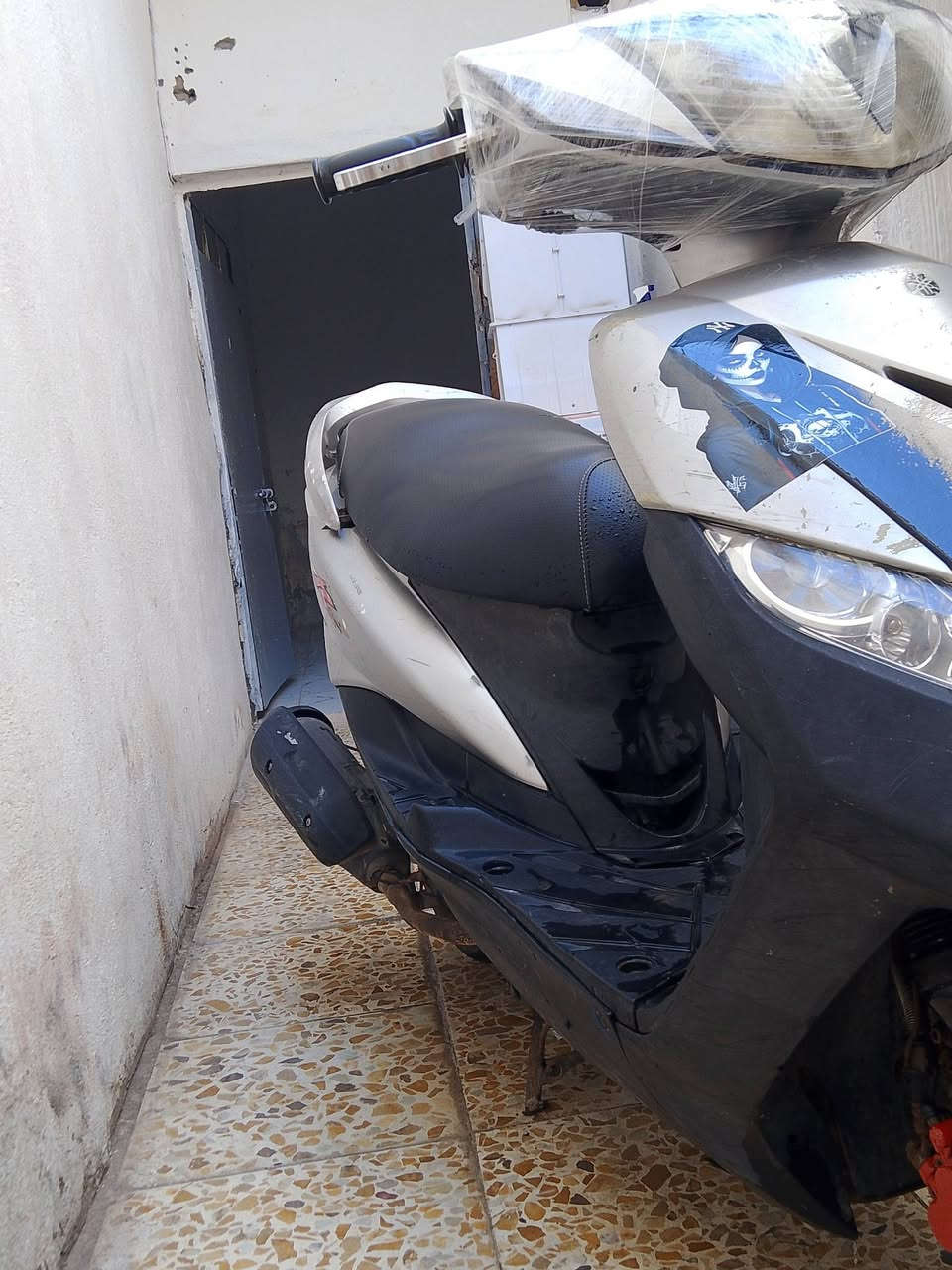 ماكس ثعلب ١٤٠
مكينة شرط مكفولة ع الفحص 
كابريتر + سلف بلادي + كفر ختم واحد 
اوراق منفيس + مكاتبة 
كفرها جااارد 
العنوان بغداد الشعلة مااجاوب خاص فقط اتصال 
***********
