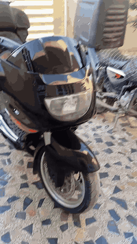 بي ام دبليو K1200LT • بلا اوراق • كهربايات شغاله