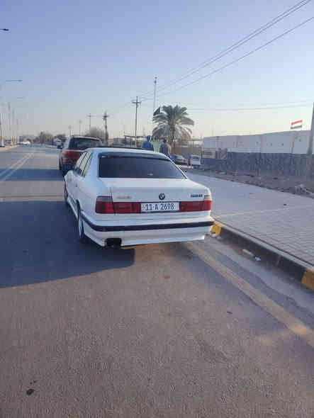 بيع  525
سلام عليكم
بي ام 525 مسكر عدله  جاهزه مكينه كير تبريد بسمي تحويل موباشر  (رقمه بغداد أربع أرقام مميز) 
سعره ٥٨ وبيه مجال بصيط
تواصل (***********)
