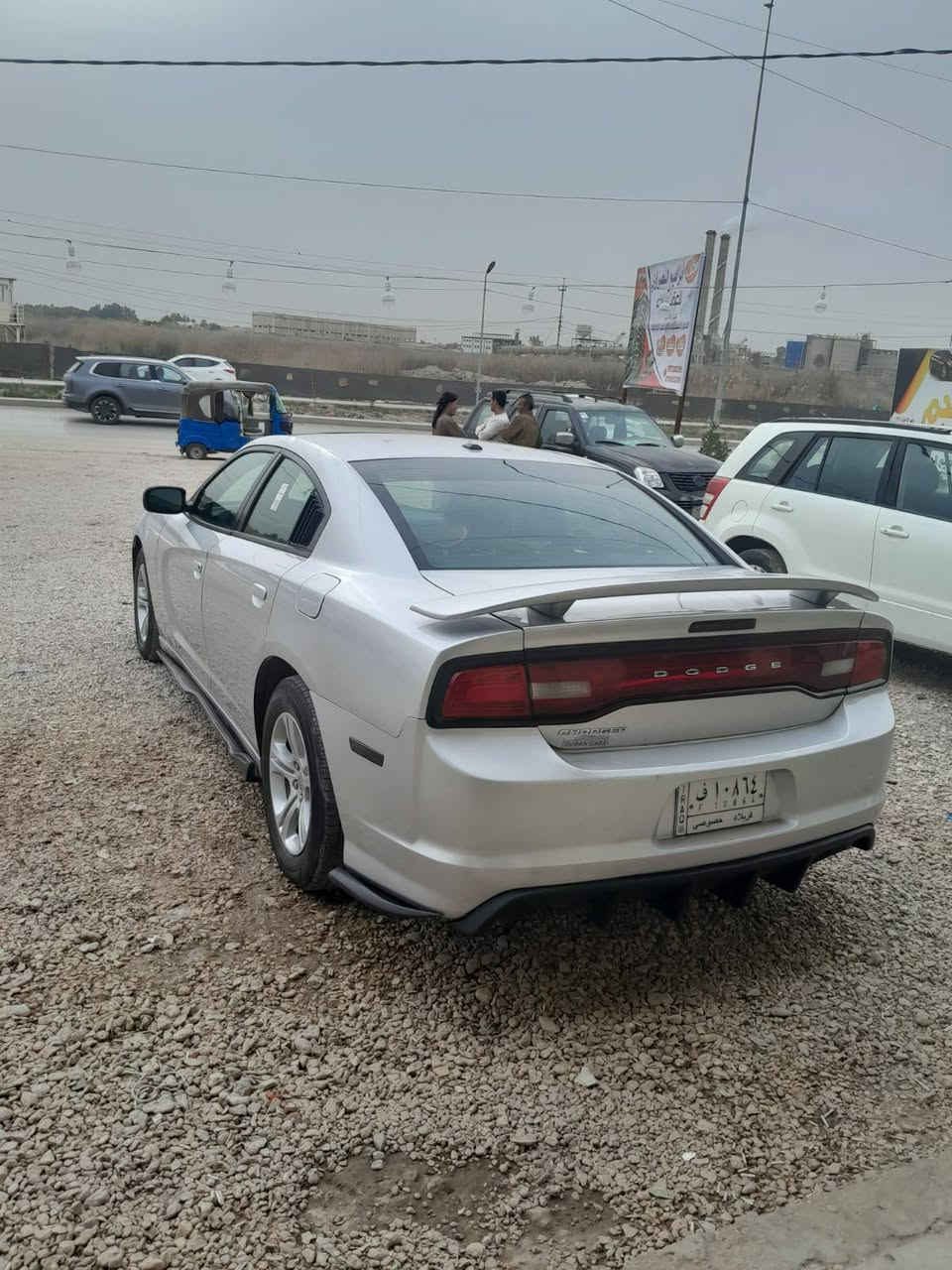 جارجر ٢٠١٢ فول موصفات قطعتين صبغ بدون دواخل السعر ١٦٠ وبيه مجال *********** العنوان بابل المسيب
