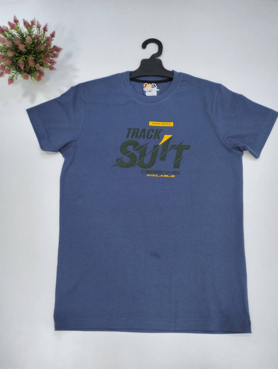 ✨ كود 2 ✨
🔹 البيع جملة فقط للتجار والمحلات

تيشرت شبابي 👕
المقاسات المتاحة:
L , xl , xxl
📦 الثريّة:
3مقاسات × لون واحد
🎨 متاح 7 لون:
▪️سكري 
▪️ بني 
▪️ ازرق كحلي 
▪️ مينت
▪️ اسود 
▪️رصاصي 
▪️ لون جينز فاتح


**إذا كنت صاحب هذا الإعلان وتريد حذفه لأي سبب، رجاءا أرسل رسالة إلى الدعم الفني**