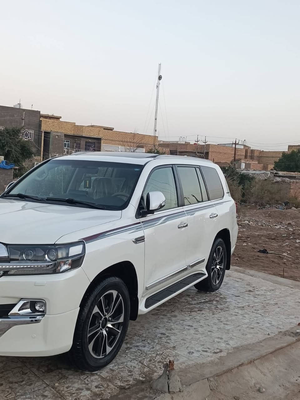 لاندكروز موديل 2021 رقم اربيل دولي مميز مكفوله كفاله عامه بدون ملاحظات تحويل بشرط بأسمي سياره ساز 8ايرباك  ماشي 50 الف حقيقي بشرط سعر 565 وبيها مجال شراي يتصل عنوان ذي قار الناصريه ***********/***********
