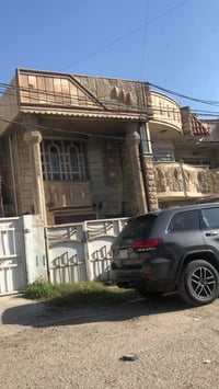 يوجد دار للبيع مساحه ٧٢ متر واجهه ٥/٥ موقع حي الجامعه شارع مستوصف صحي ...