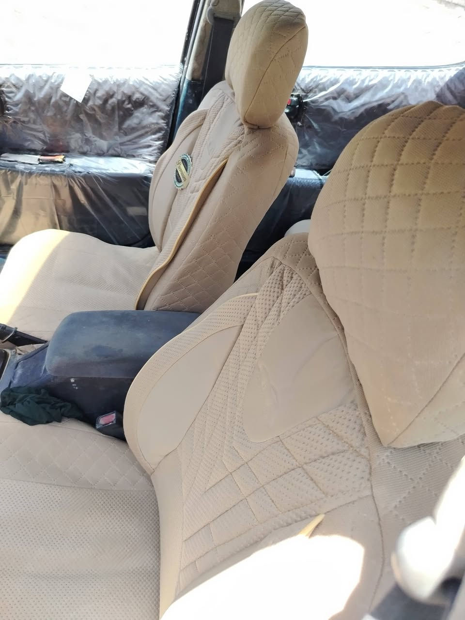 ذي قار قلعة سكر 
كرسته موديل ٩٥ مكينه ونجي سنويه ٣٠ هزه جديد جاهزه من كلشي مصبوغه عام للجماليه بيه ظربه بل بجاملغ الخلفي خفيفه ومعمره مكفوله من العيب الشرعي ولاصوليات سعره ٤٧ وبيه مجال قليل للشراي المكان قلعه سكر***********
