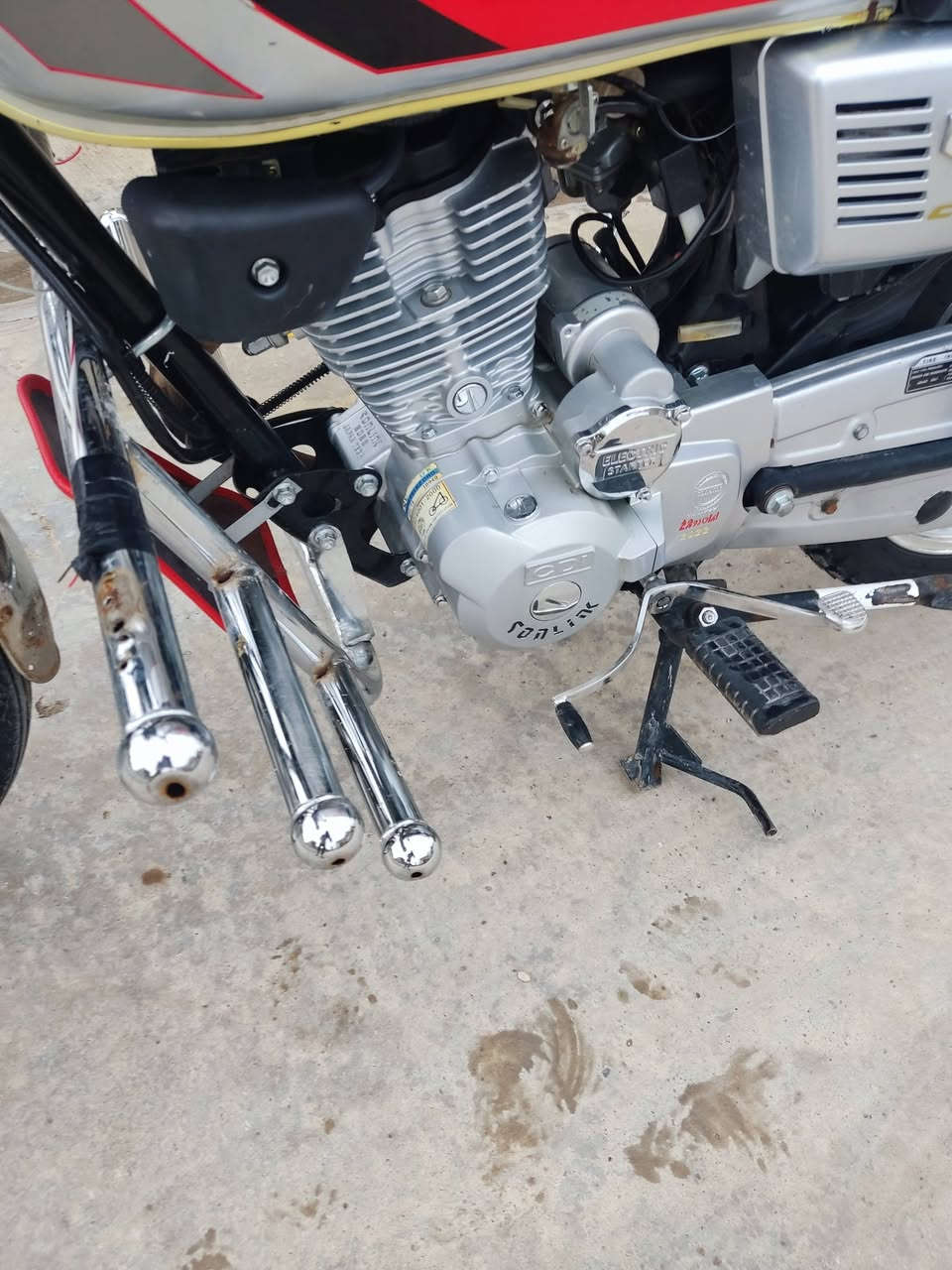 ماطور للبيع موديل 22 سونيك اصلي كل عيب مابيه حيل نضيفه سعره 550 الشراي يخابر اويدلل ***********
