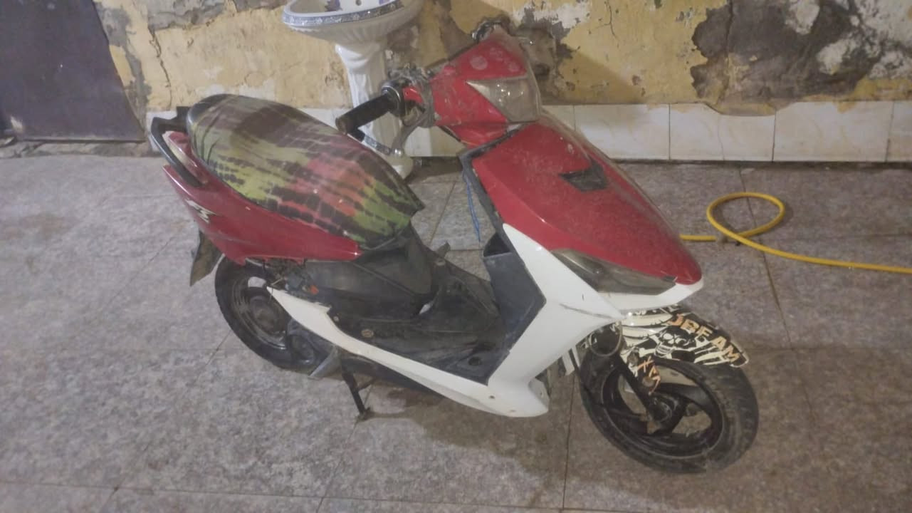 ماكس بطه Yamaha Vo
كهربائيات شغاله 
عوزه كابريتر و كزوز 
ابيع كوم حديد 
سعر خاص


**إذا كنت صاحب هذا الإعلان وتريد حذفه لأي سبب، رجاءا أرسل رسالة إلى الدعم الفني**