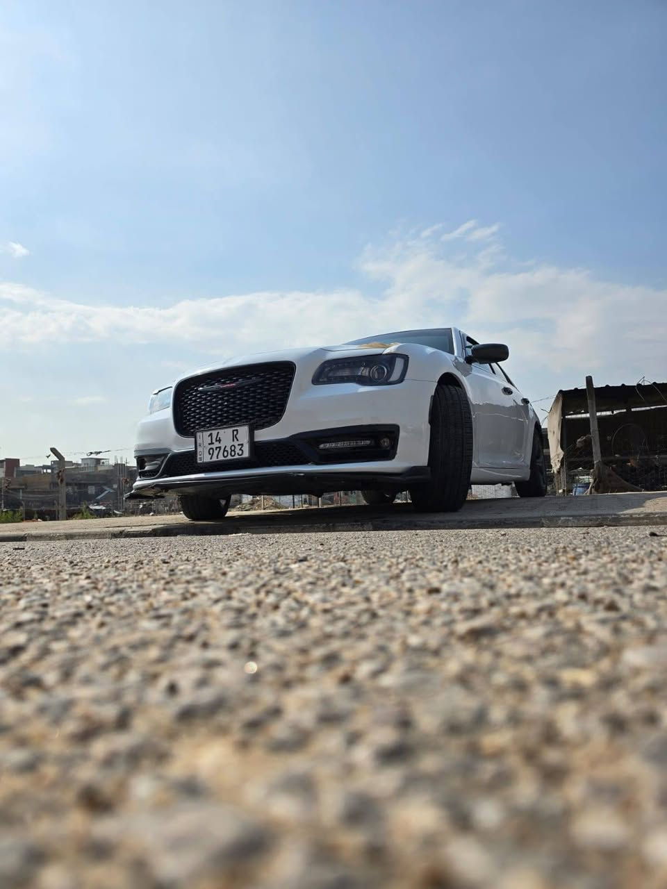 السلام عليكم أوباما s300  للبيع موديل ٢٠١٣ رقم نكليزي جديد مداور مباشر سياره محدثه ٢٠٢٢ بجم عريض حادث سياره لغد أمامي فقط بدون شاصي حادثه كلش حلو الون ابيض حداديه جديده معنى الكلمة جديده كلش  كير مكينه جدد بلكارتون  تخم تاير اصلي جديد ويل كب حجم ٢٠ تبريد ثلج  موصفات السياره  s300 معروفه موصفاته فول من عده فتحه كشن حضن جلد تبريد قطعتين سياره ستخدام شخصي جديده ولا مشغله خط حلوه وجاهزه معنى الكلمة السعر ١٤٧ مع مجال بصيط مكان سياره الديوانيه رقم الهاتف ***********
