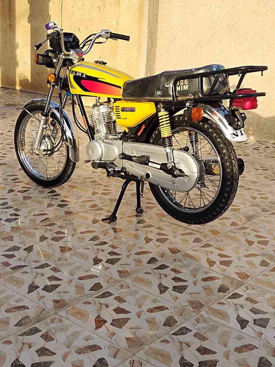 السلام عليكم شباب موديل 20 اوراق اصولي دراجه حلوه خير من الله ما ناقصها شيء السعر 650 في مجال مكان كوت شارع النفط ***********👈***********
