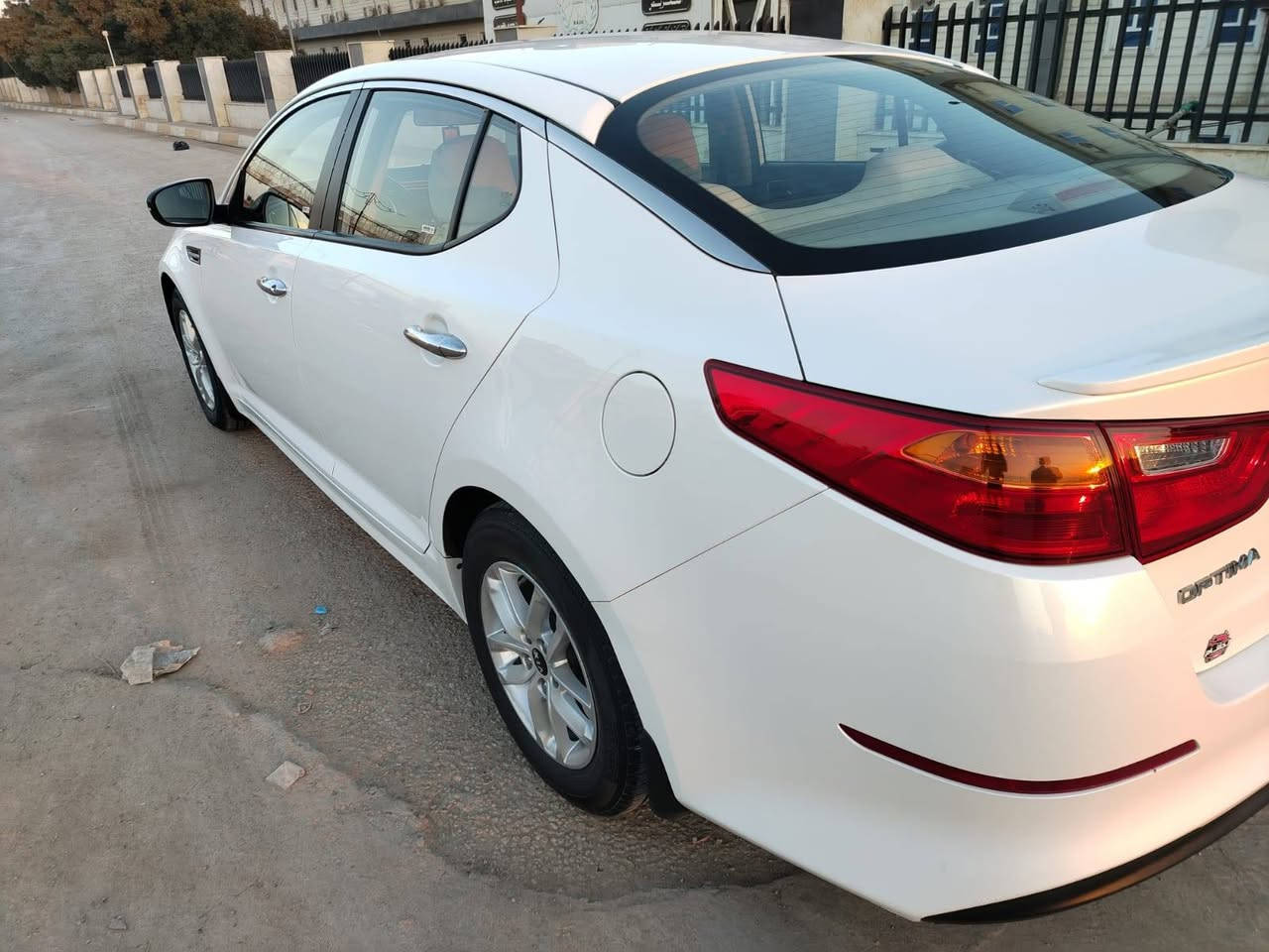 السلام عليكم للبيع كيا اوبتيما 2016خليجي مكينه 2000 ماشيه 122الف مكفوله
***********
