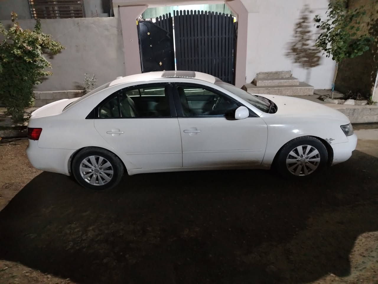 السلام عليكم سياره سوناتا موديل(2008) امريكي
سنويه الى (28)بسمي شرط التحويل 

سياره نظيفه كير محرك باتري جديد 
(السعر 98)
تبريد شغال) 

للستفسار اتصل

(***********)
