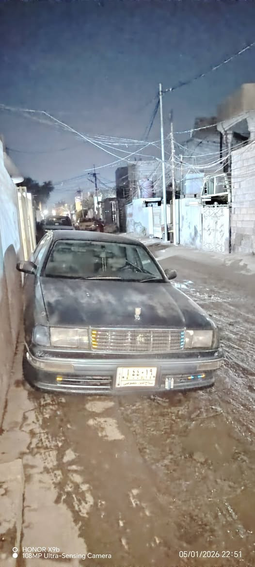 السلام عليكم سياره للبيع موديل 95 مكفوله من الصبغ والضربه مكينه نظيفه بشرط مكينة مكفولة العنوان ديالى بعقوبة بشرط التحويل السعر 42 وبيها مجال  ***********
