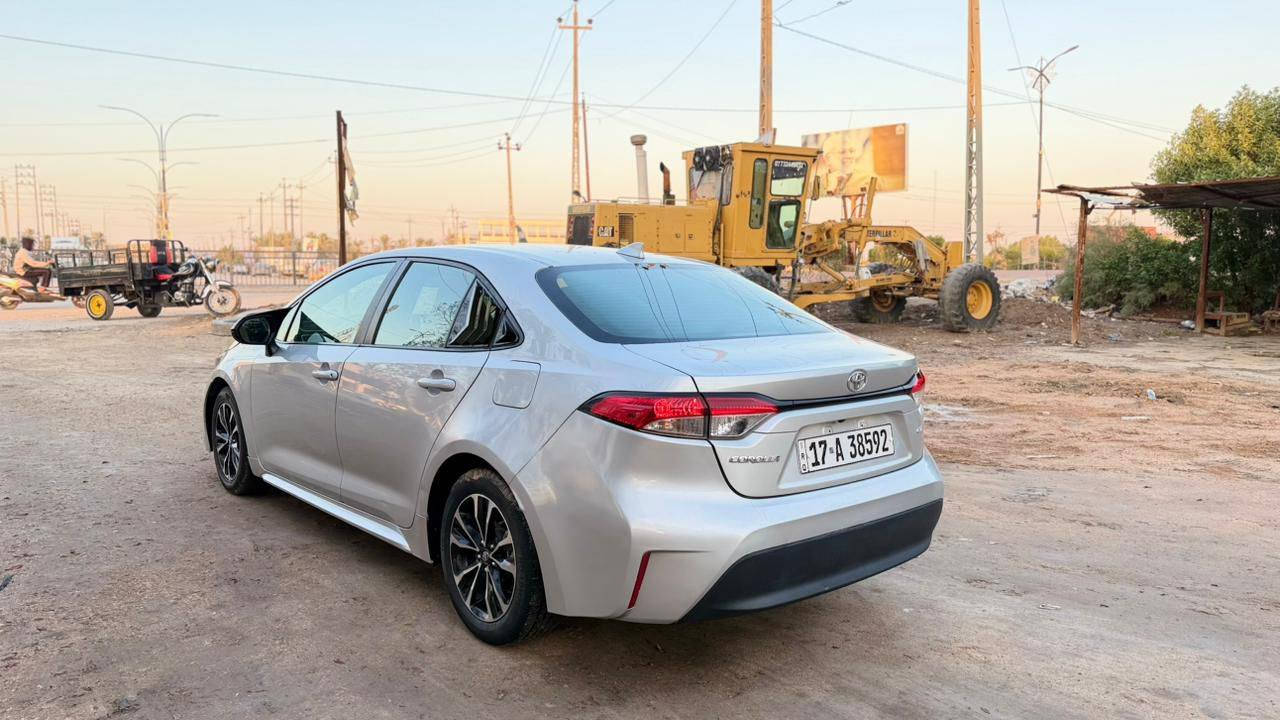 السلام عليكم
كورلا 23 مثنى معوقين وكالة من المالك 
سيارة بيها بنيد مبدل 
حجر بيئة موجود 
جاهزة 
السعر 135
***********
