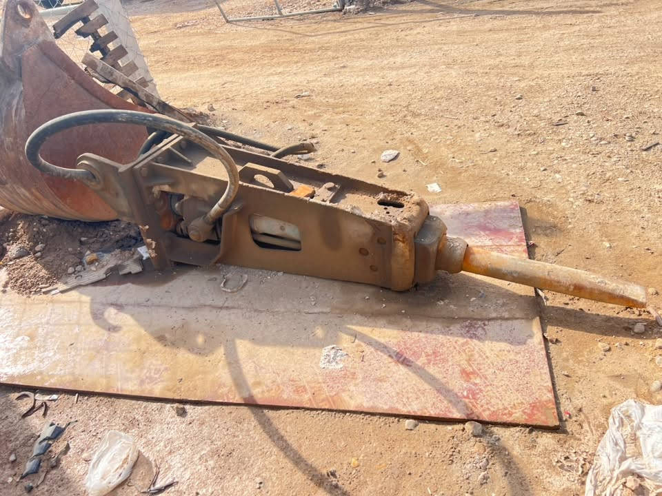 السلام عليكم غراض بوكلن للبيع نقار مونتبير  700 جديد ونضيف جدا وكيلات ثنين 60 / 90 للاستفسار ***********
***********
