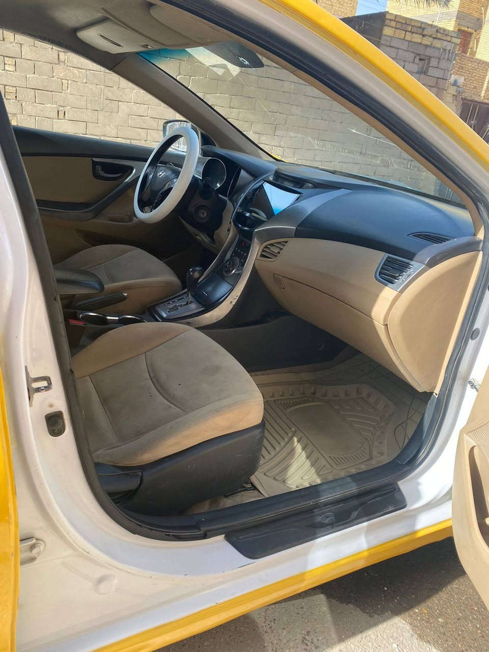 النتره خليجي مديل 2014 سياره أحله من الصوره وجاهزه على اخر حبايه مكينه وكير وحداديه مكفولات بيه بس 3 قطع تبديل بدون ضربه *********** انتصل على الرقم وستفسر أكثر أنه مكلف بل نشر السعر 105
