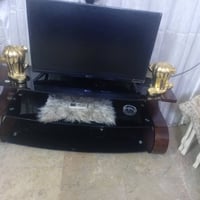 فقط الميز للبيع سعر ٣٠ الف عنوان بغداد منطقه الامين الثانيه السدة القد...