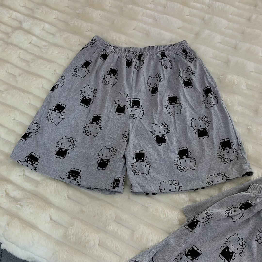 تراك هيلو كيتي مليان نزاكه ورقي القياس فري سايز يلبس من وزن 40-70
السعر 15
خامه فانيله قطن


**إذا كنت صاحب هذا الإعلان وتريد حذفه لأي سبب، رجاءا أرسل رسالة إلى الدعم الفني**