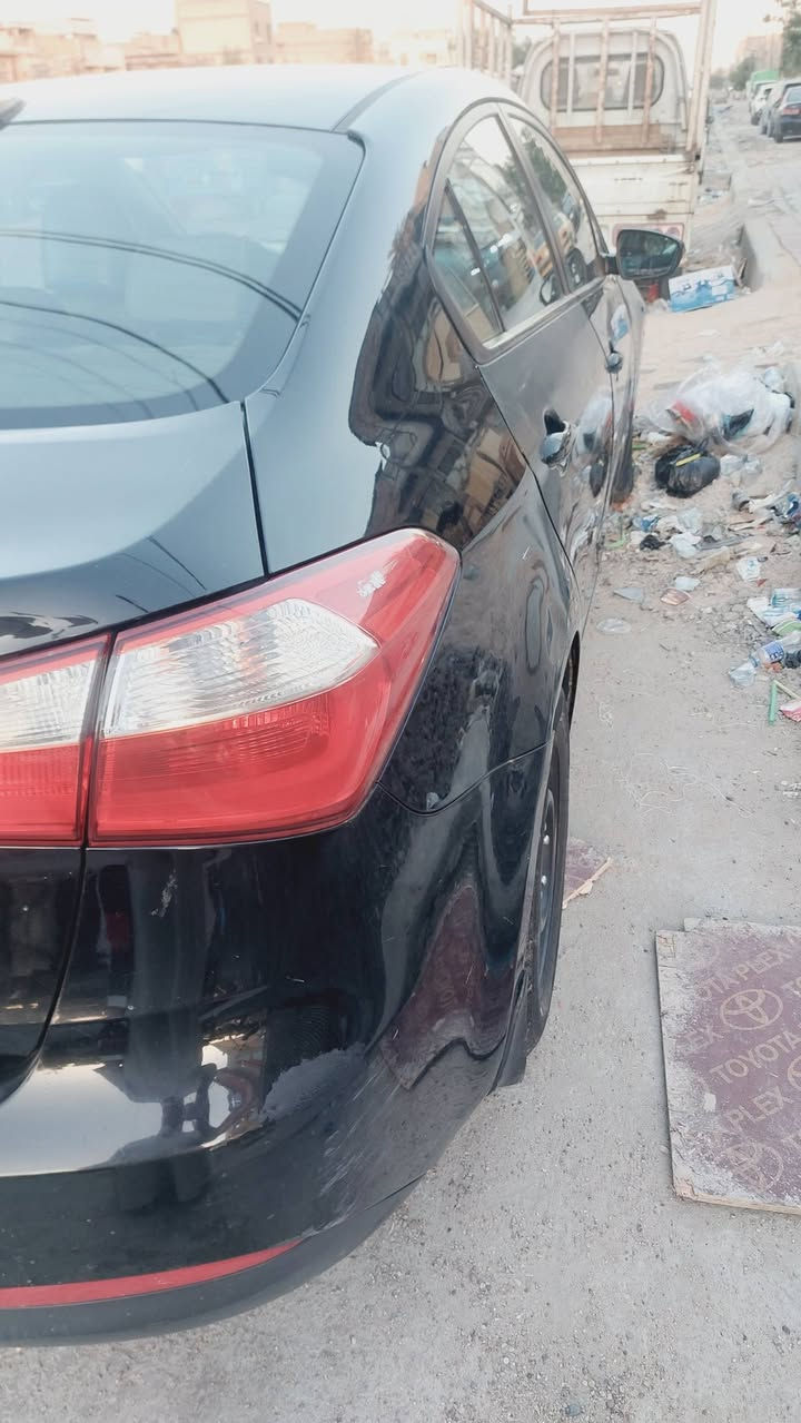 كيا فورتي موديل ١٥ محرك دوش المرغوب بيه تبخير وكير وتبريد خير من الله ضررها جاملغ وبنيد مصلحات نفسهن السعر ٨٤ وبيها مجال الاتصال *********** مكاني بغداد
