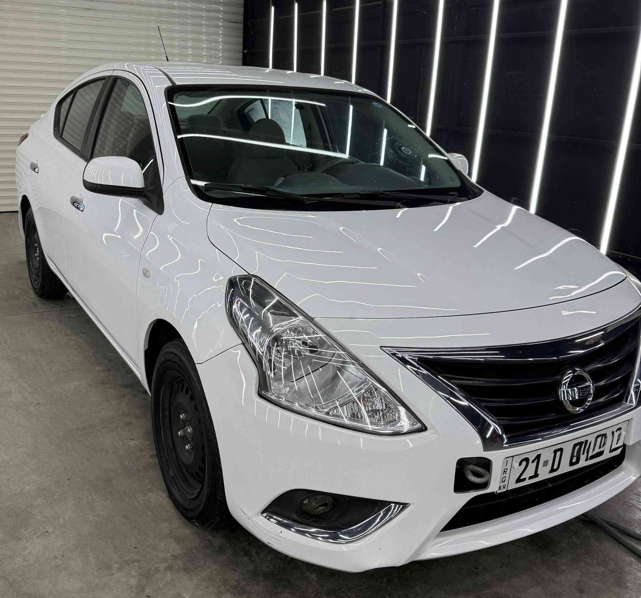 نیسان صنی ٢٠٢١ هندی 116هەزار ڕۆشتە  سۆنە رم داناوە تۆزیک ساردی هە یە
شوین کە لار 
***********
