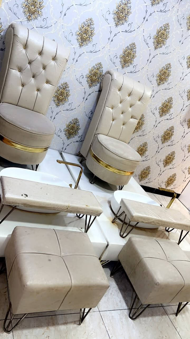 غراض صالون البيع موكان منصور بغداد مكلف بل نشر صاحبت صالون هذا رقمه الاستفسار

0776 050 6855
