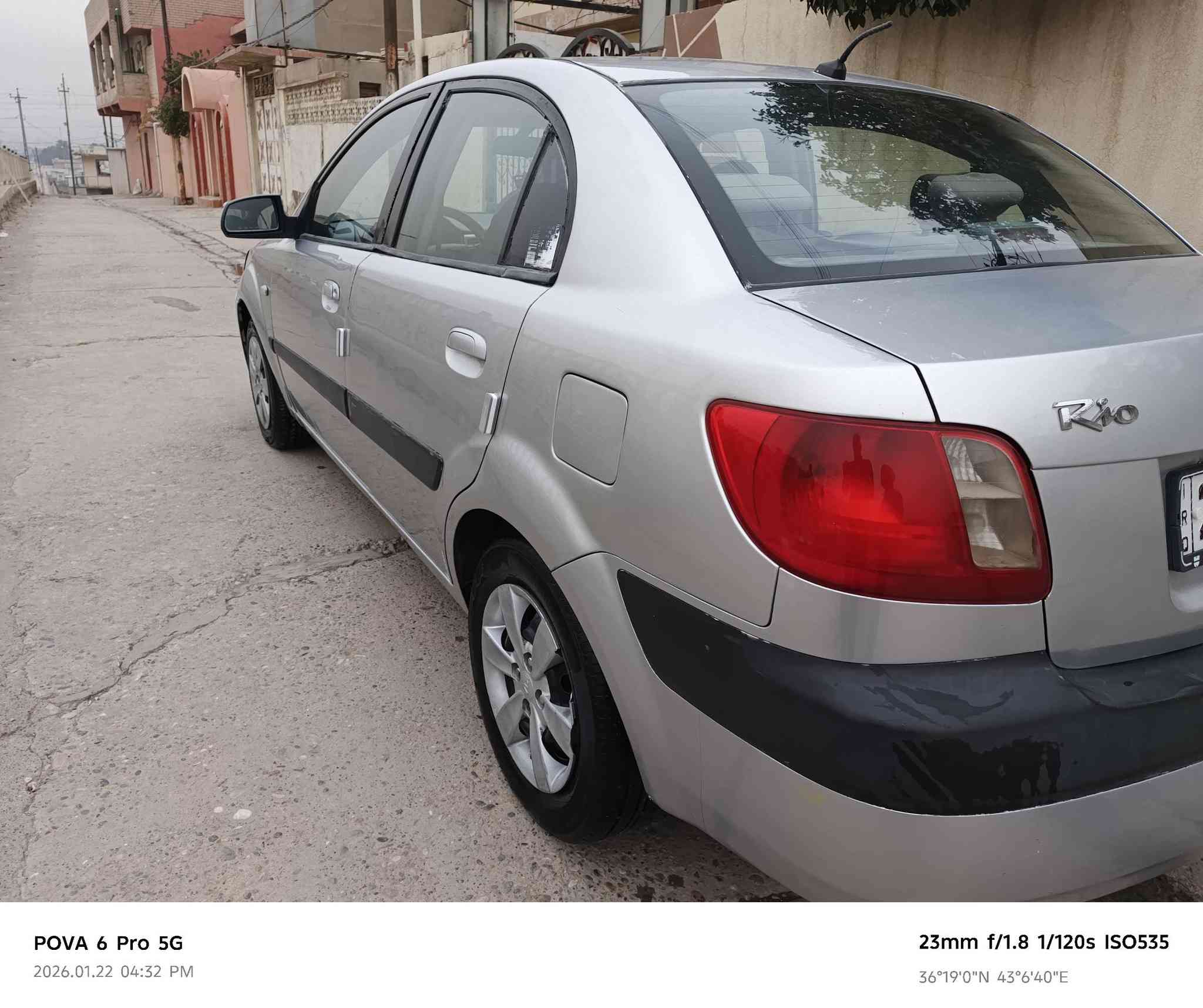 كيا ريو موديل 8
محرك 16
كير اوتوماتيك 
رقم ديالى مسطرة جديد هزه جديده باسمي شرط التحويل صبغ عام بدون داخل مكان سياره موصل 
شاري يتصل 
للبيع فقط نقد فقط 
سعر 75
***********
***********
