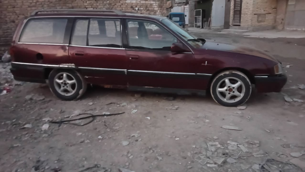 السلام عليكم سابيه اوبل موديل ٩١ بغداد الامين الثانيه سعر ١٤ ورقه رقم الهاتف ***********
