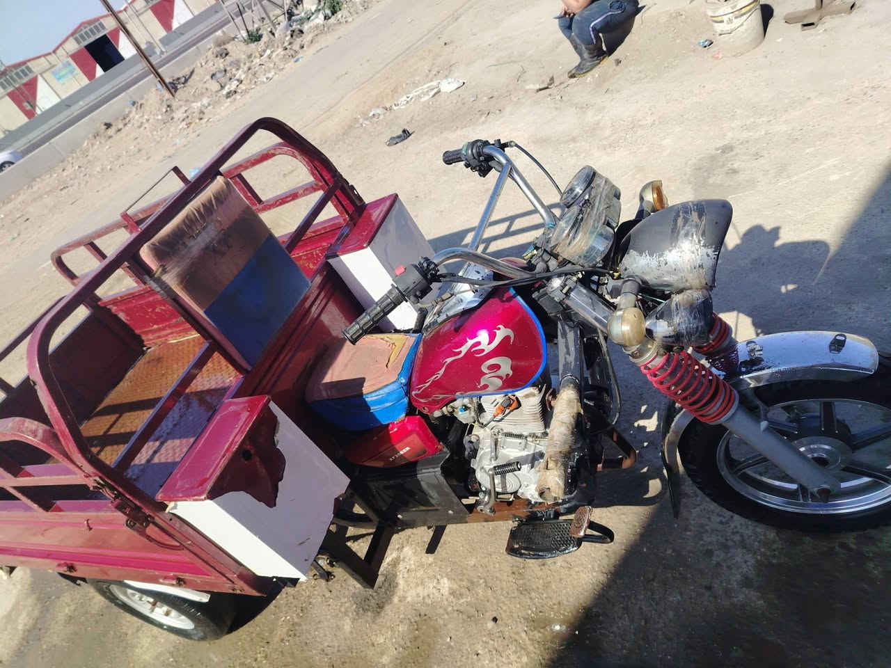 للبيع 2020
ستوته خير من الله كبل للشارع 
السعر مليون و200 وبيها مجال
رقمي ***********
