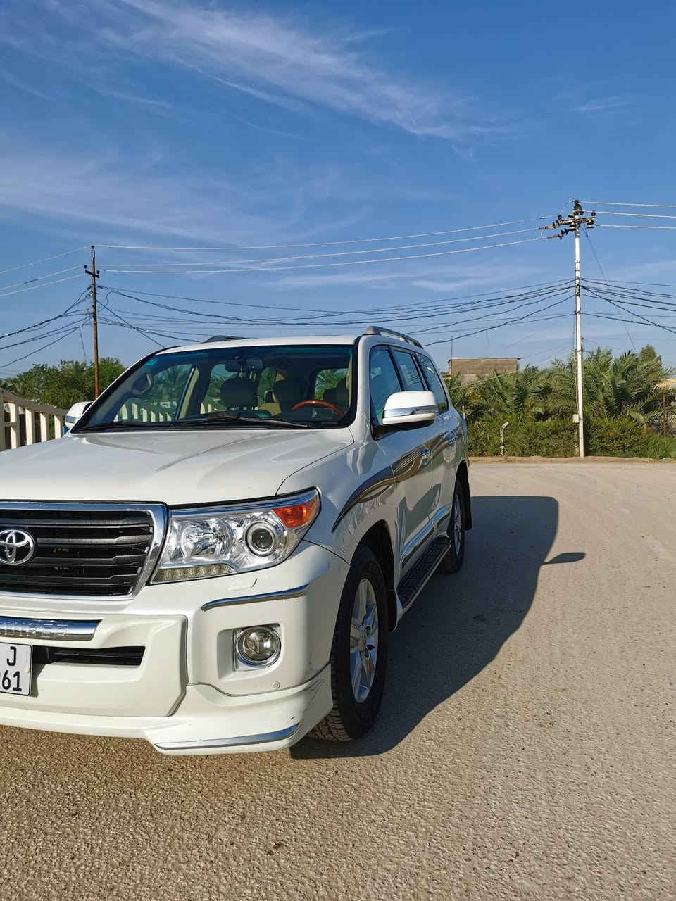 السلام عليكم لاندكروز للبيع
-فطيم 
-المديل ١٢
-فتحه بل قماره
-تحكم ستيرن
-بصمه ابواب
-٣قطع تبريد
-6 سلندر 
-السعر 360
رقم الهاتف ***********
_تحويل ثاني يوم 
 - الضرر صبغ شبر بل جاملغ الخلفي
