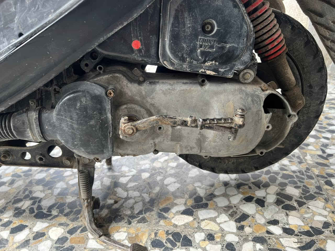 السلام عليكم (دراجه ماكس عدله 120  رقم واحد بلاديه )للبيع مكينه ناعمه خير من الله لاتبخير لاصوت عالي لاطكه بيهه 
نواقص بسيطه .
( لايت مالتهه موجود عندي وشعال فتحته وتعاجزت اشده ) 
سعر البيع 375 وبيهه مجال بسيط 

هاتف  ***********  واتساب 
مكان الحسينيه
